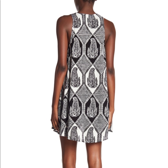 Show Me Your MuMu Lace Up V-neck Dress - Picture 2 of 4